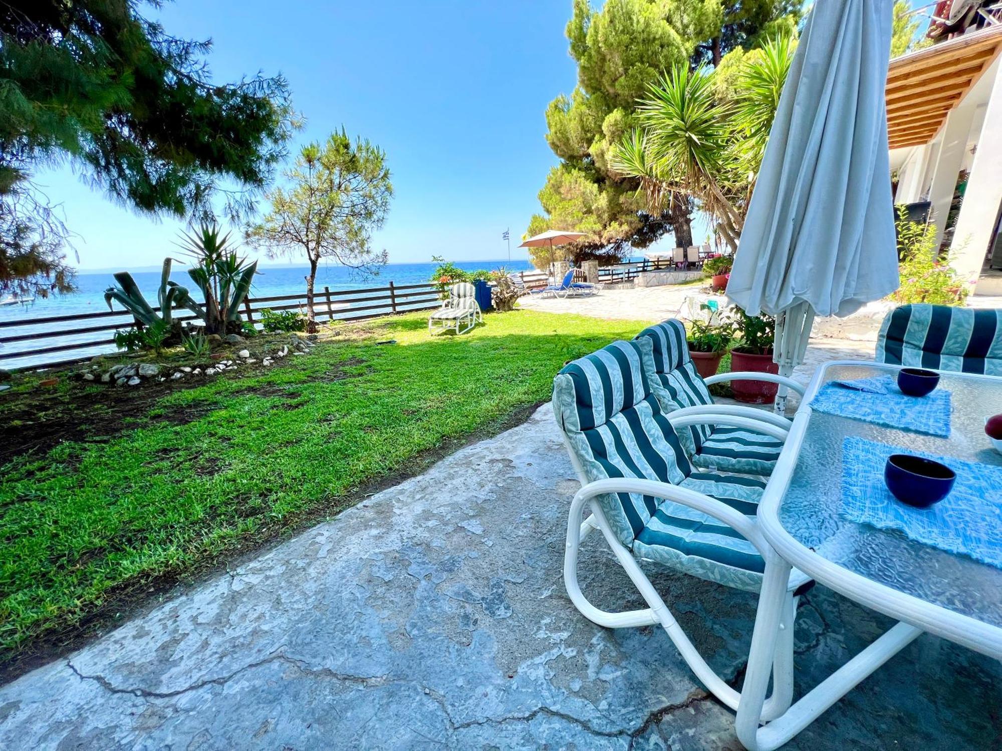 Appartamento The House By The Sea Metamorfosi  Esterno foto